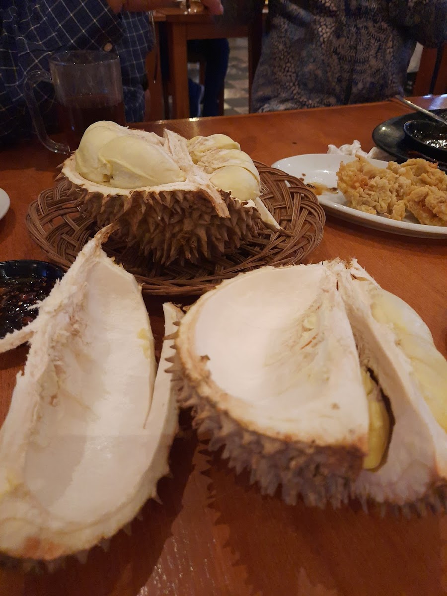 Rumah Makan Karimata | Sentul Bogor-8
