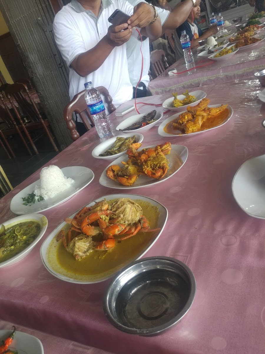 Rumah Makan Keluarga-8