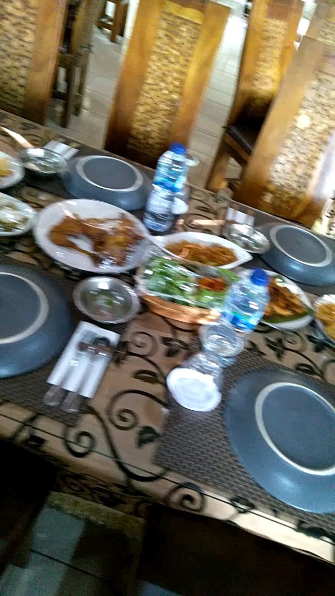 Rumah Makan Khas Jambi- Kajang Lako-8