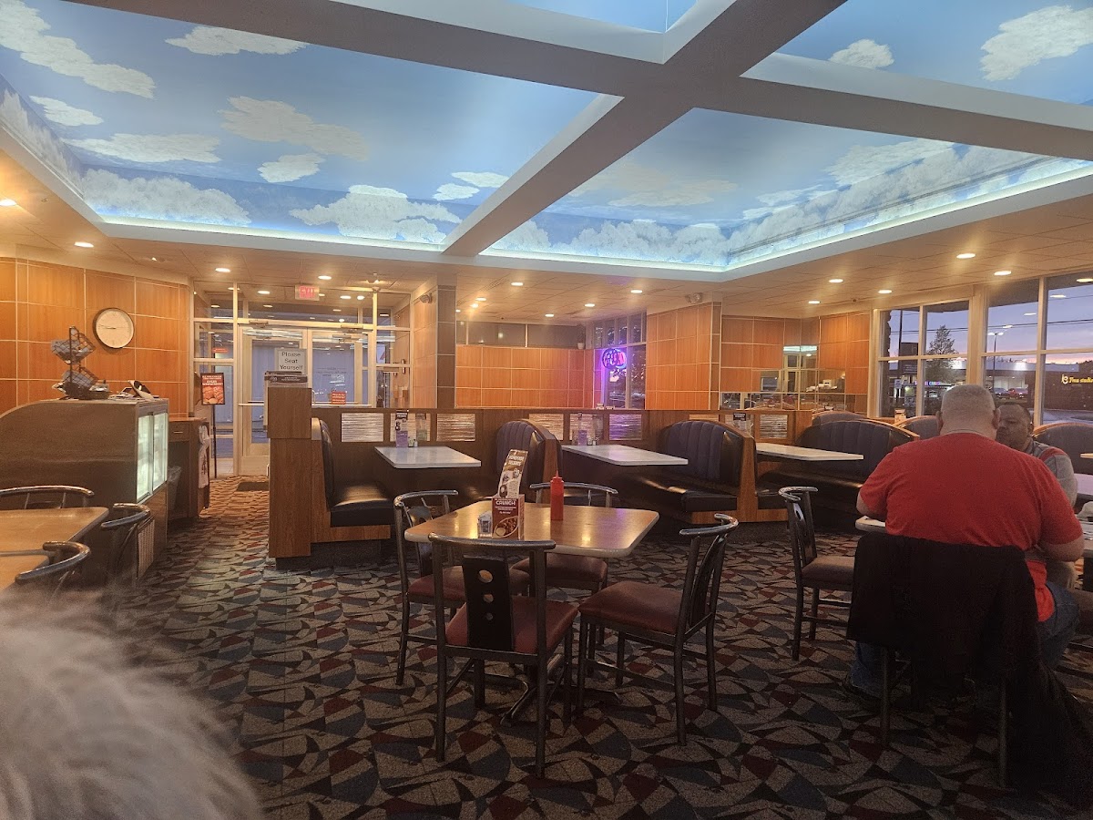 Russ' Restaurant-2
