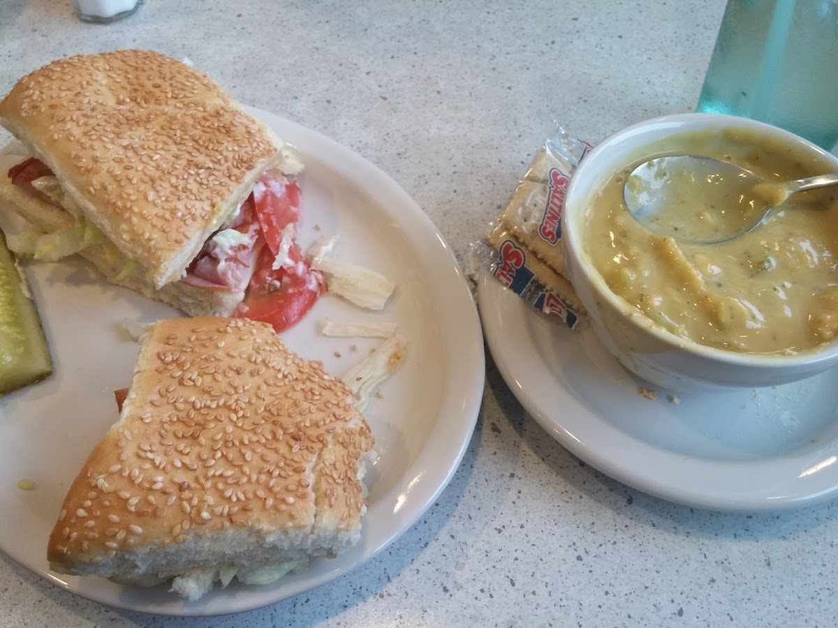 Russ' Restaurant-8