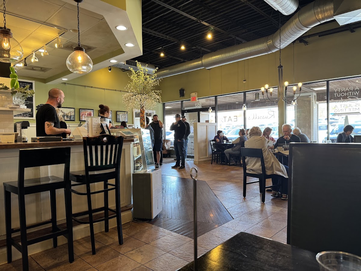 Russell's Cafe & Bakery-4