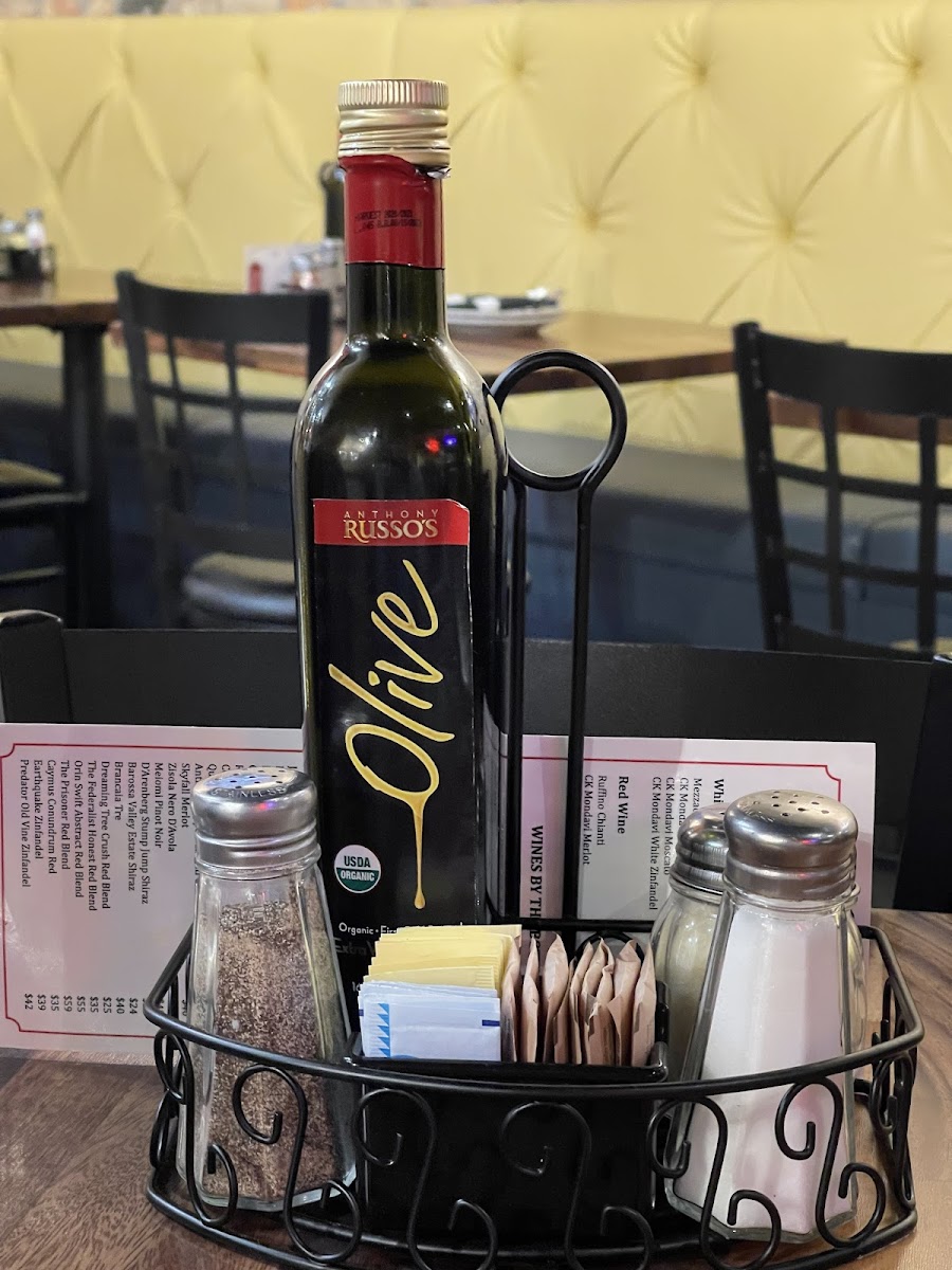 Russo's New York Pizzeria & Italian Kitchen | Bridgeland-8