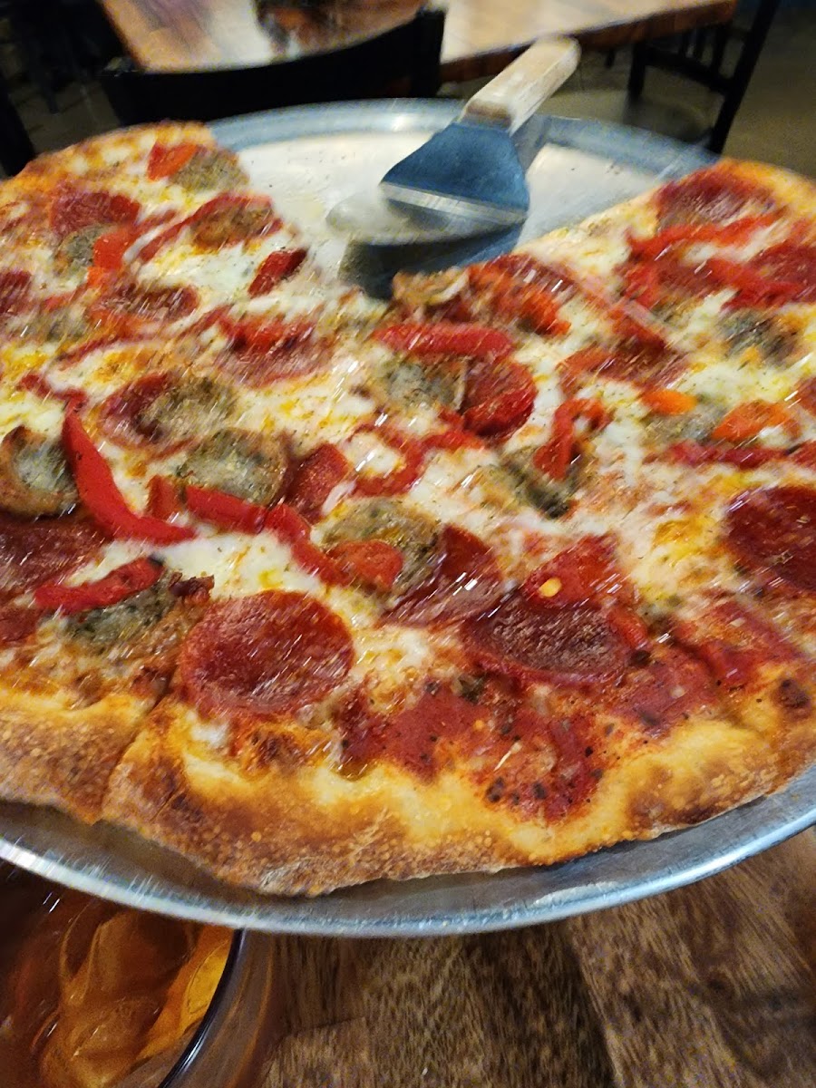 Russo's New York Pizzeria & Italian Kitchen | Bridgeland-9