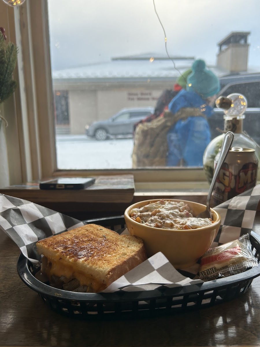 Rusty Compass Coffeehouse-10