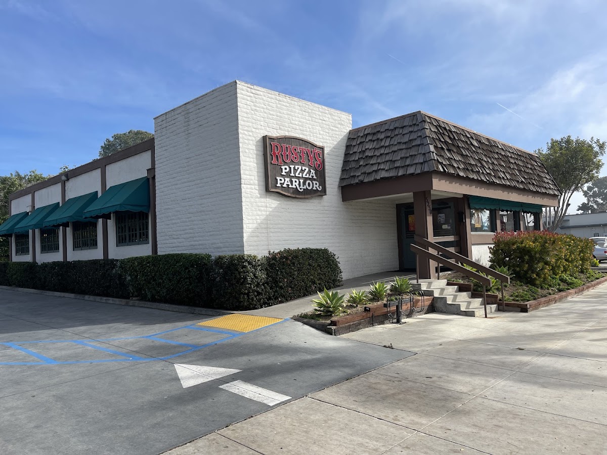 Rusty's Pizza Parlor