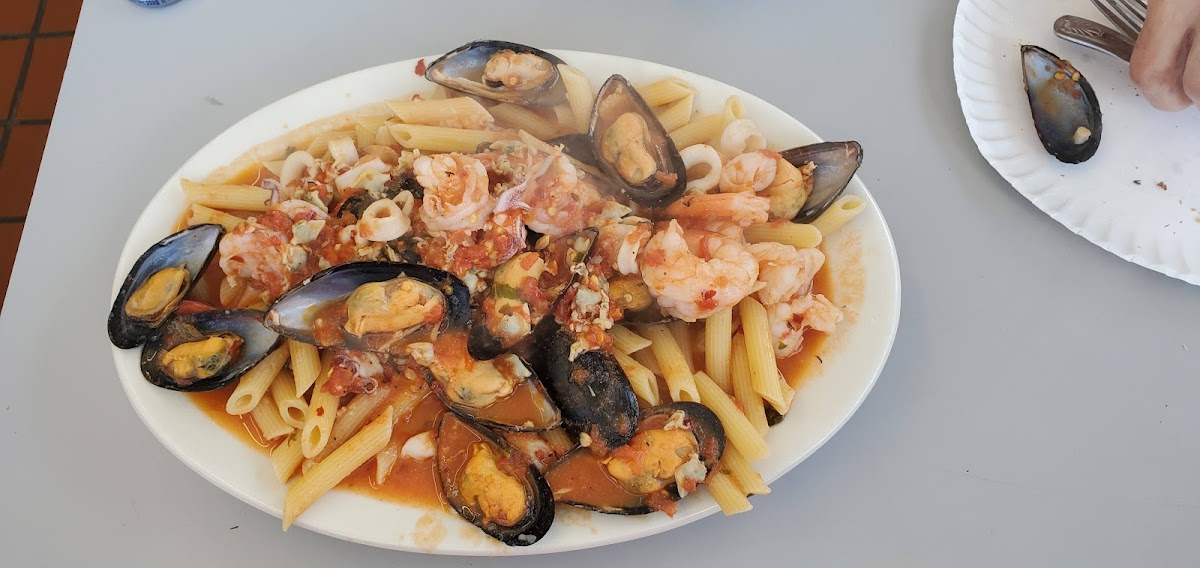 Saccone's Pizzeria-8