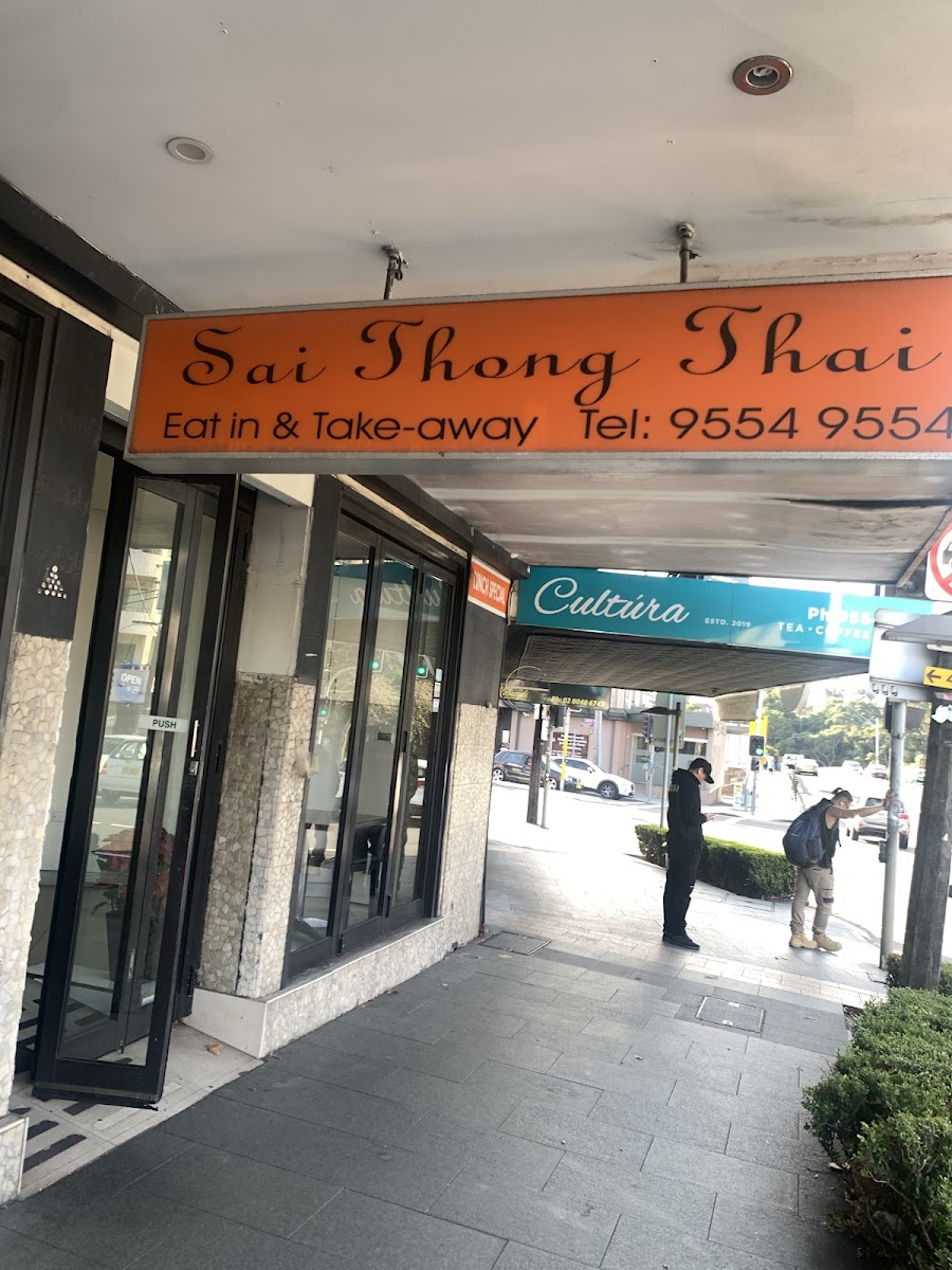 Sai Thong Thai