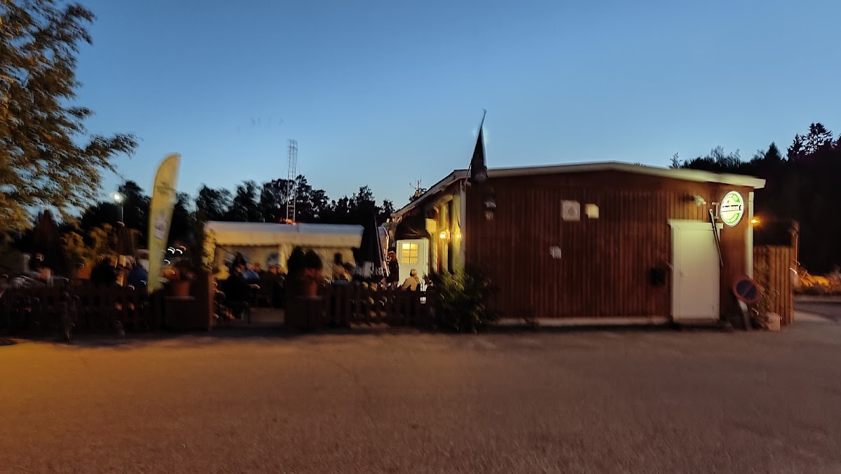 Sailor's Bar & Cafe-3