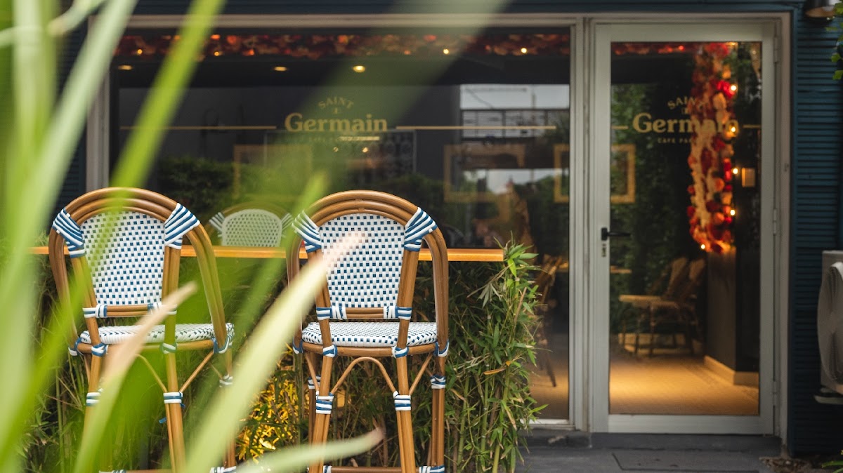Saint Germain Cafe Parisien