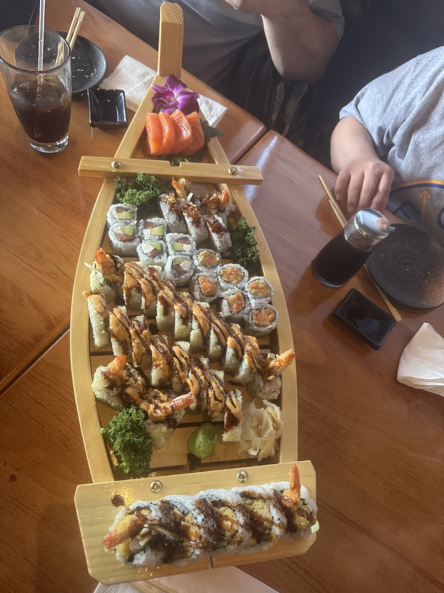 Sake Sushi-4