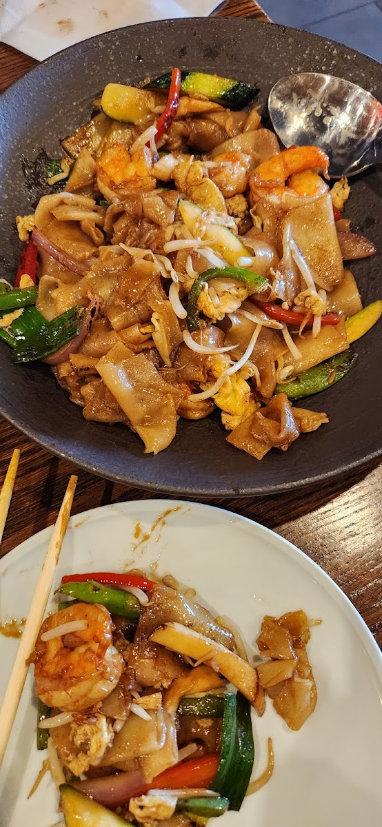 Sakimura Hibachi And Asian Fusion-6