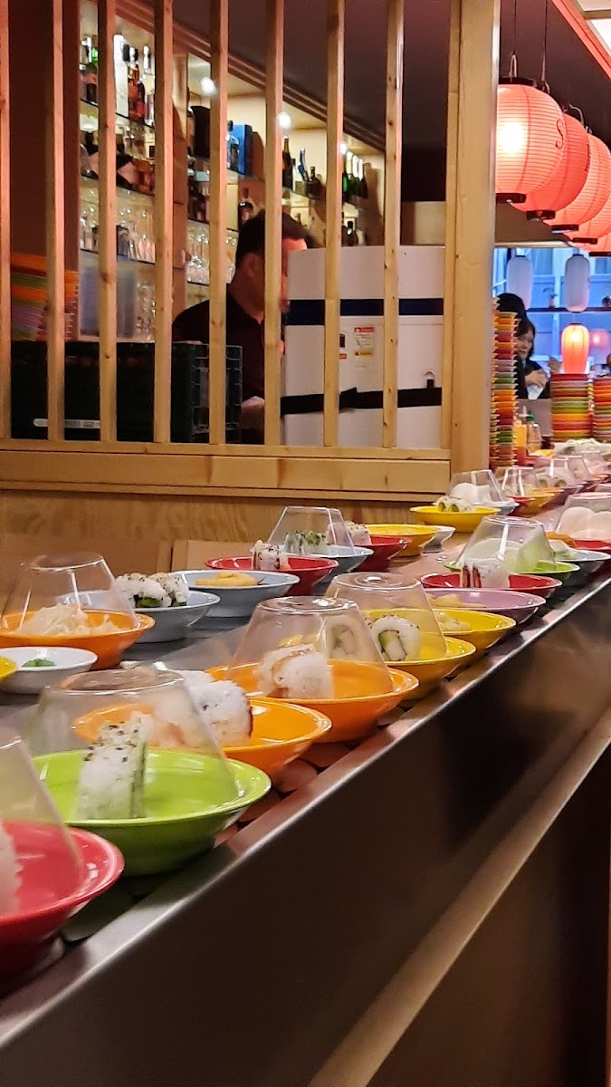 Sakura Sushi 3-6
