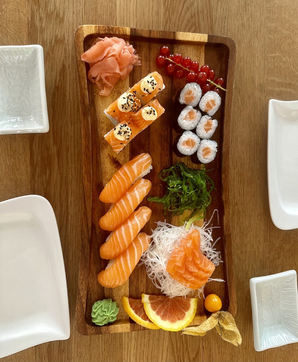 Sakura Sushi Bar-5