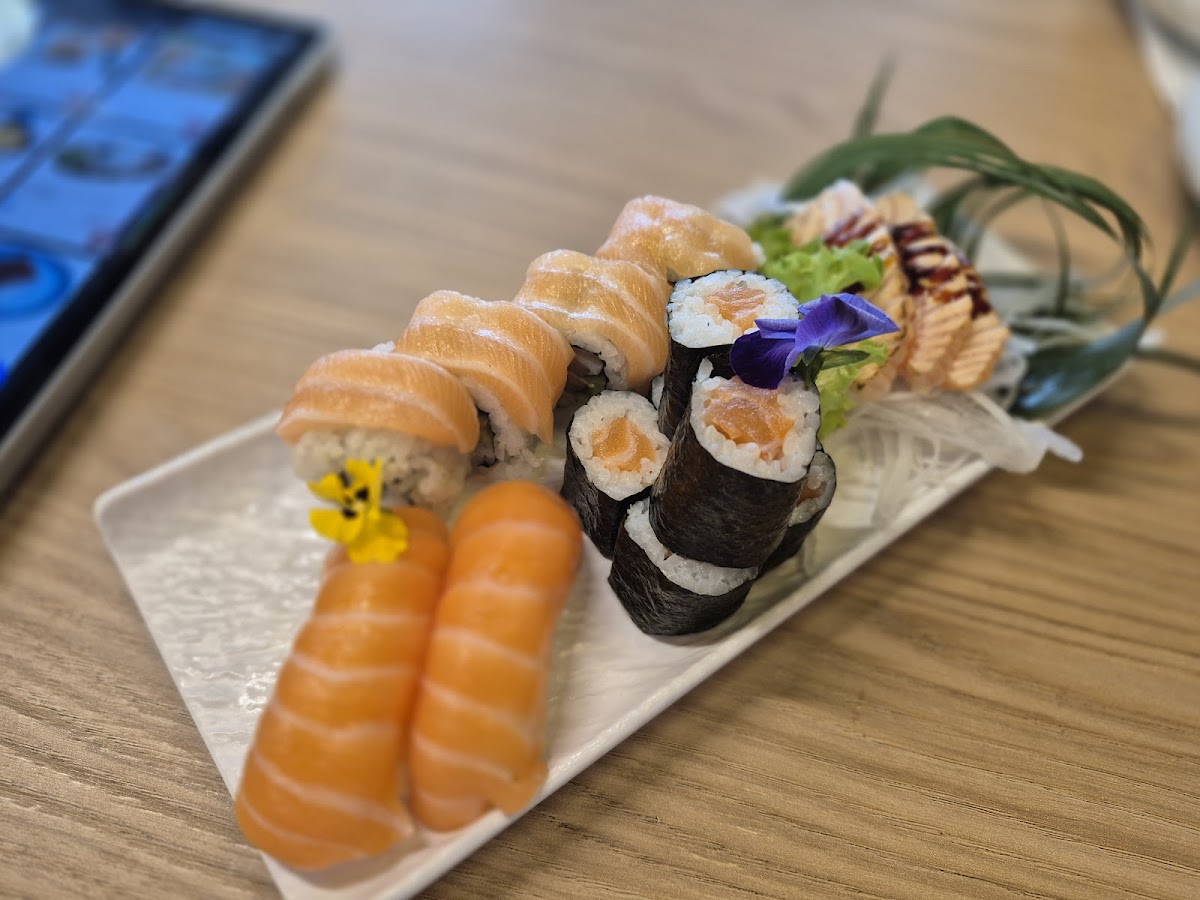 Sakura's Running Sushi-4