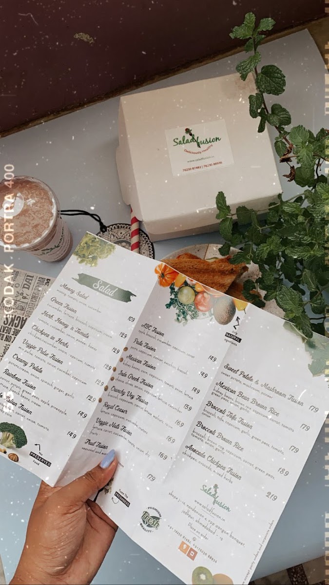 Menu Salad Fusion-5