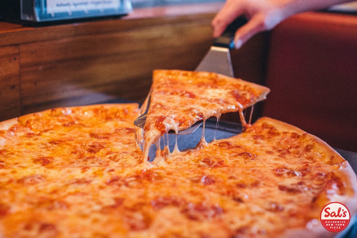 Sal's Authentic New York Pizza - Richmond-3