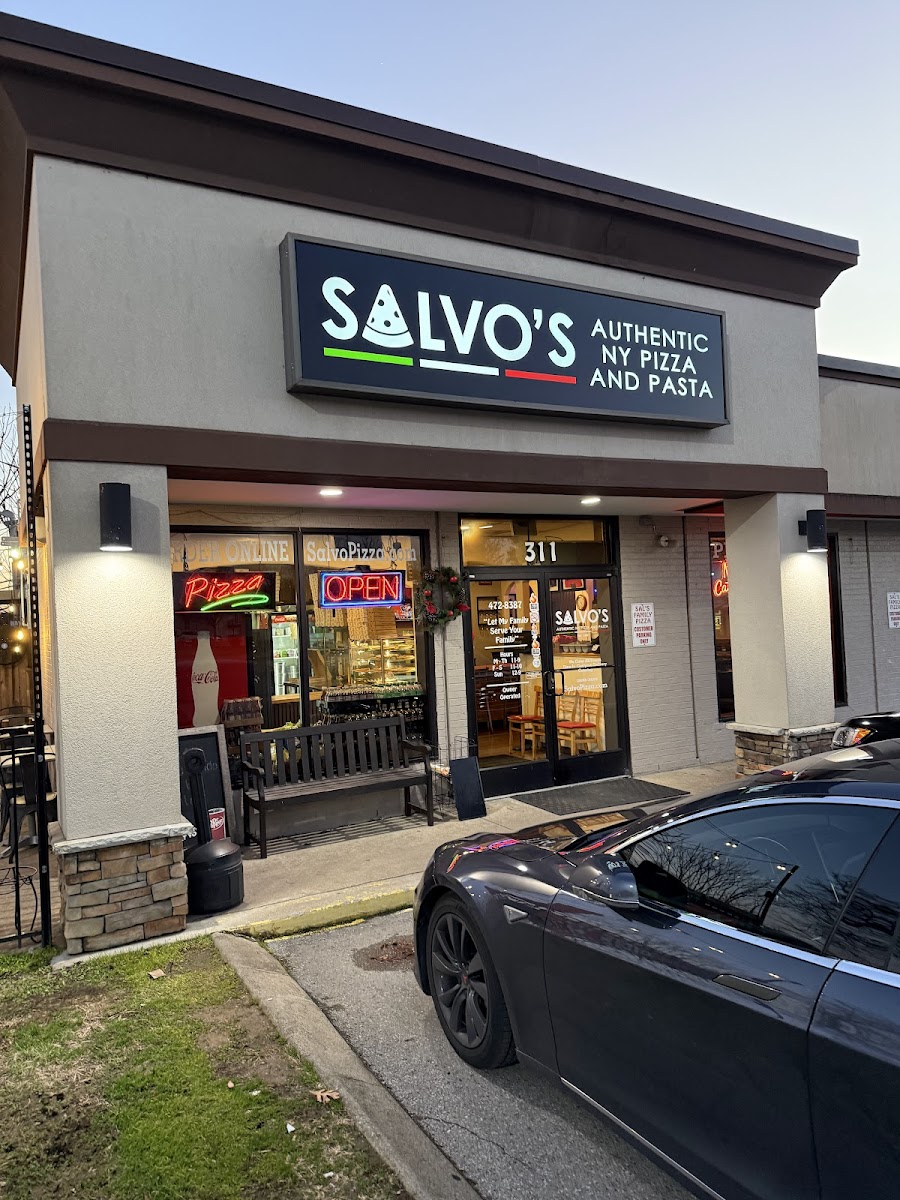 Salvo’S Pizza