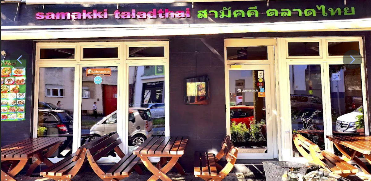 Samakki Talad Thai
