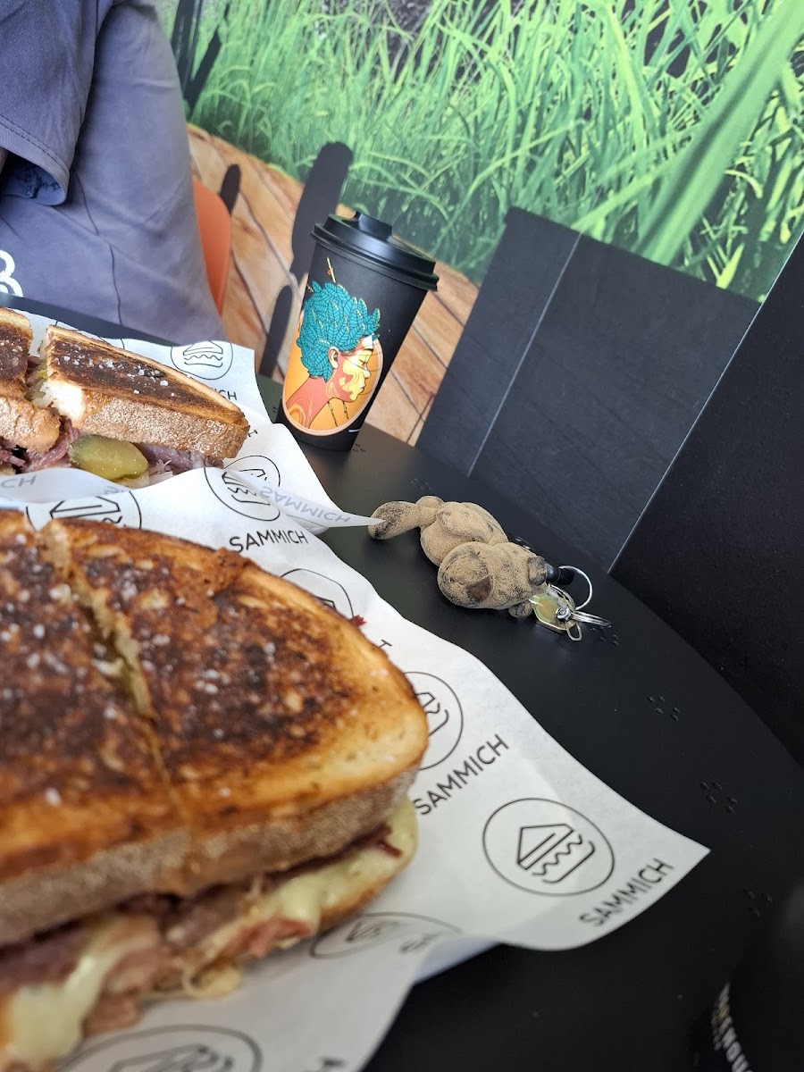 Sammich Co-8