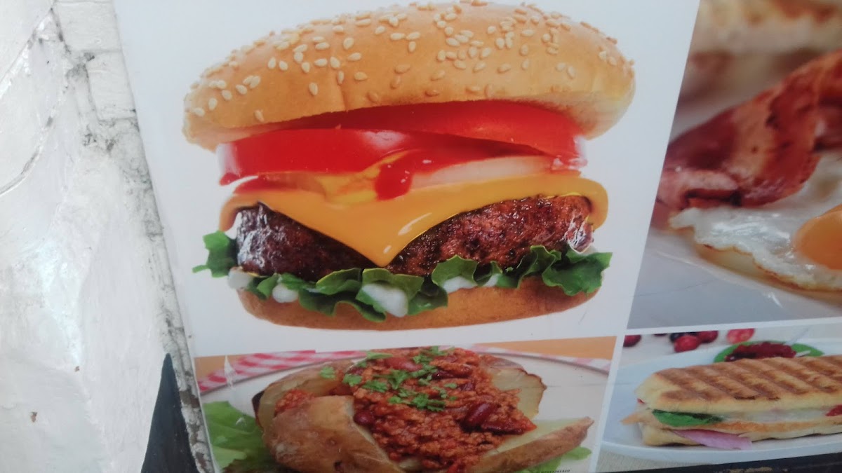 Sam's Cafe-9