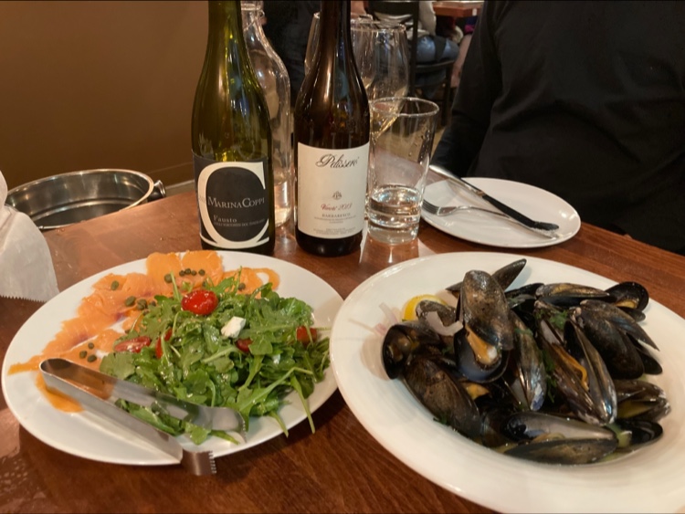 Sam's Kitchen Woburn-9