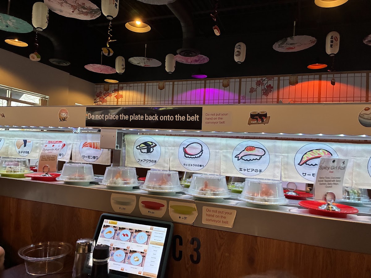 Samurai Revolving Sushi Bar And Steakhouse-3