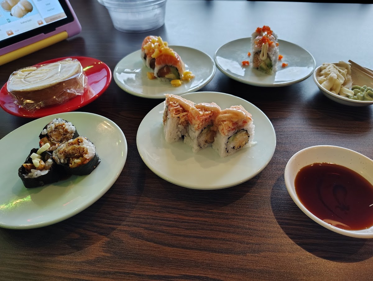 Samurai Revolving Sushi Bar And Steakhouse-4