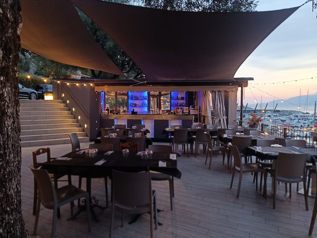 San Giorgio Lounge Bar & Pizzeria