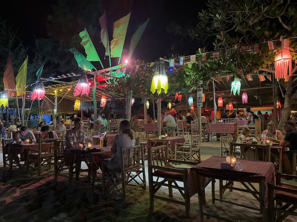 San Sunset Bar