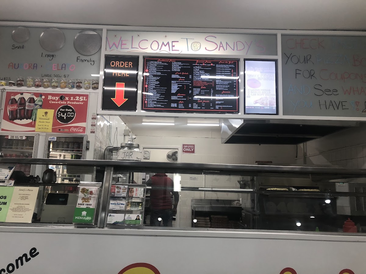 Sandy's Dial A Pizza-4