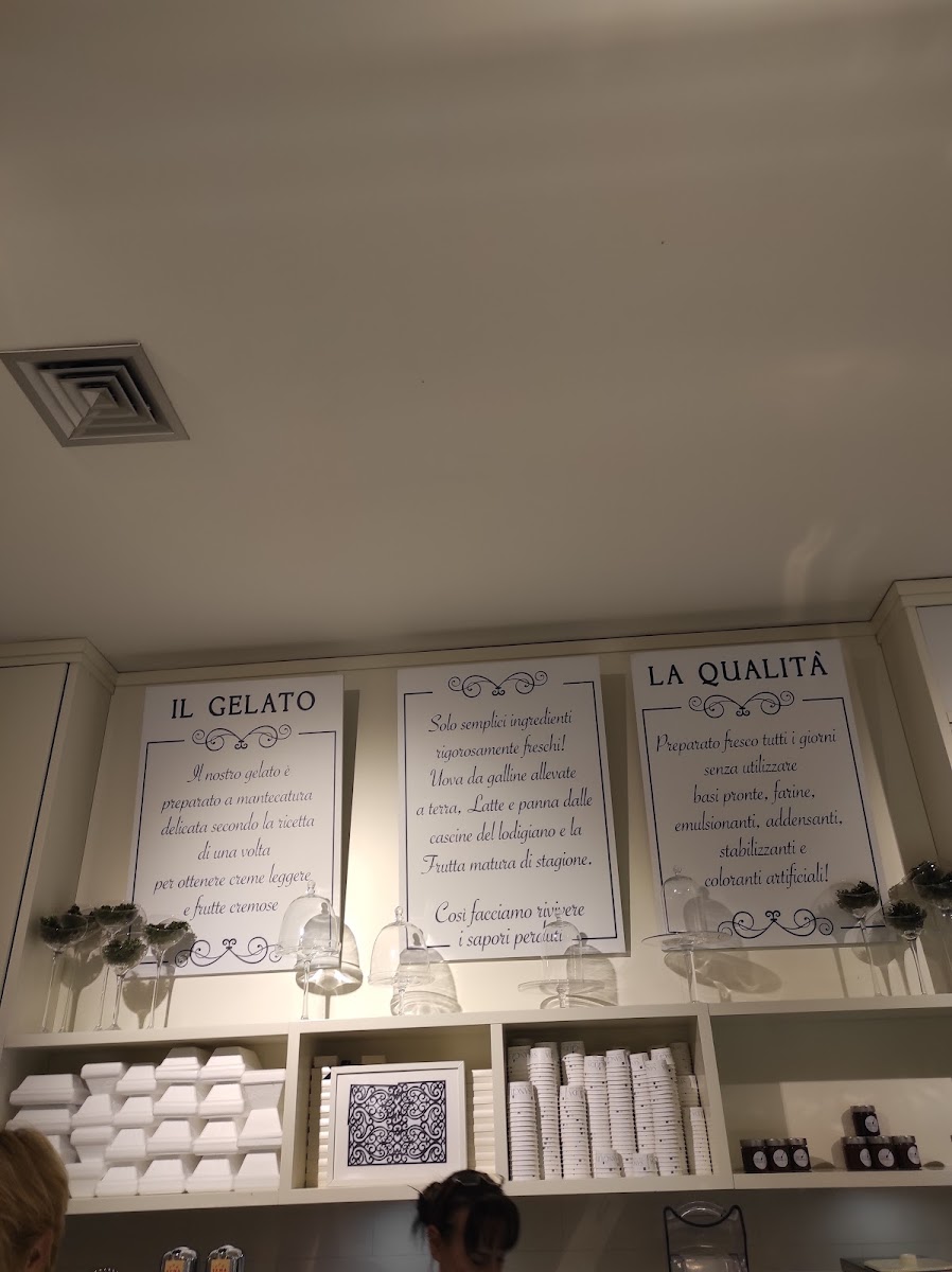 Menu Sangiuda - Ice Cream & Chocolate-1