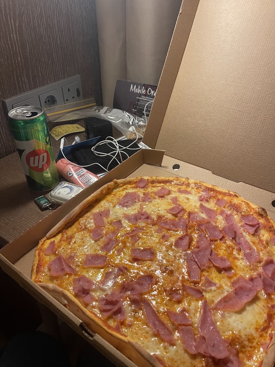 Sankt Pauls Pizzabutik-7