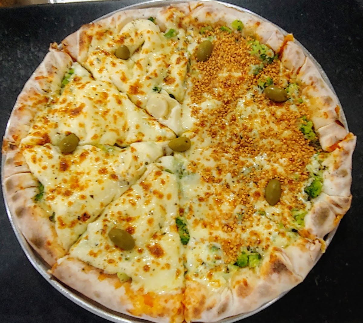 Santa Pizza-9