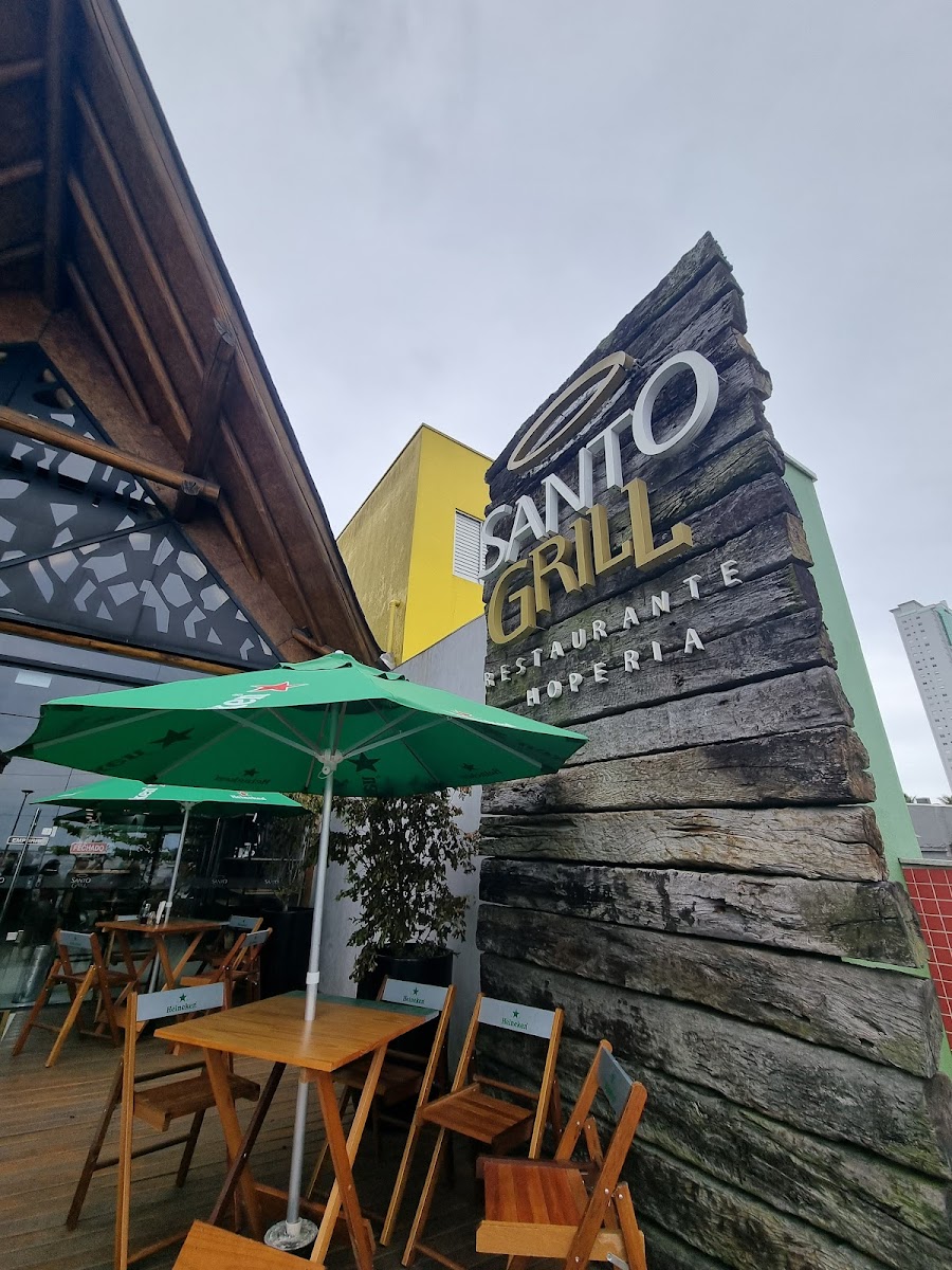 Santo Grill