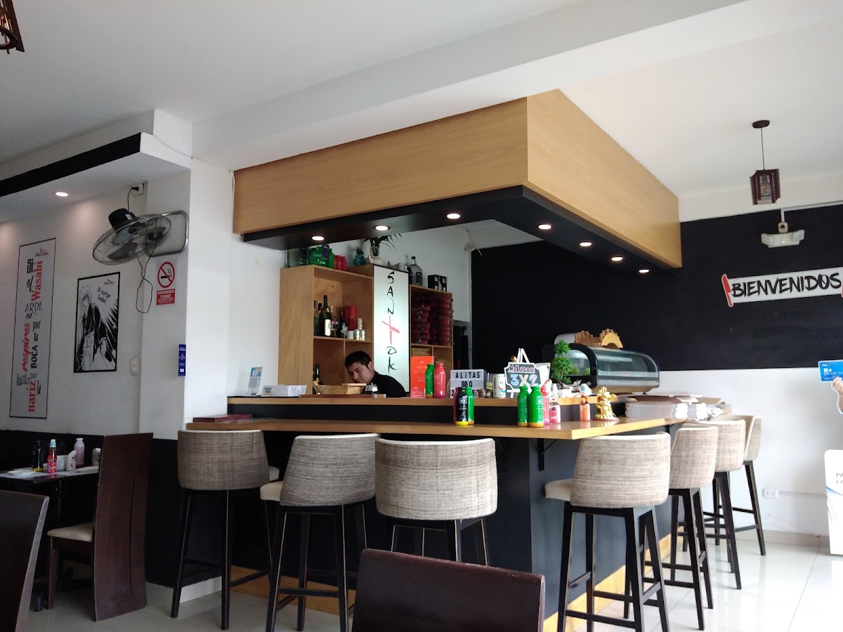 Santoku Sushi-Bar