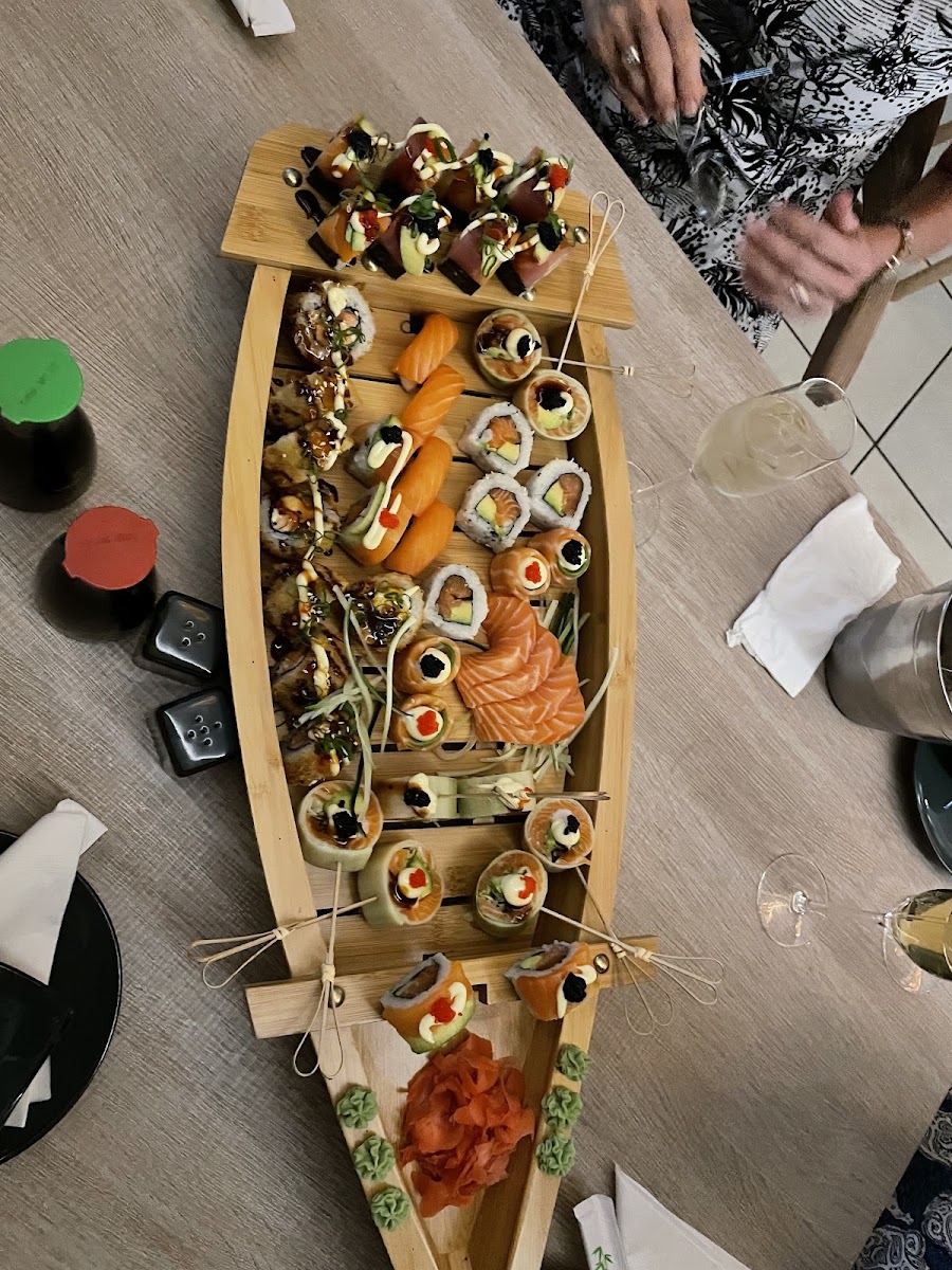 Sapphire Sushi Restaurant-5