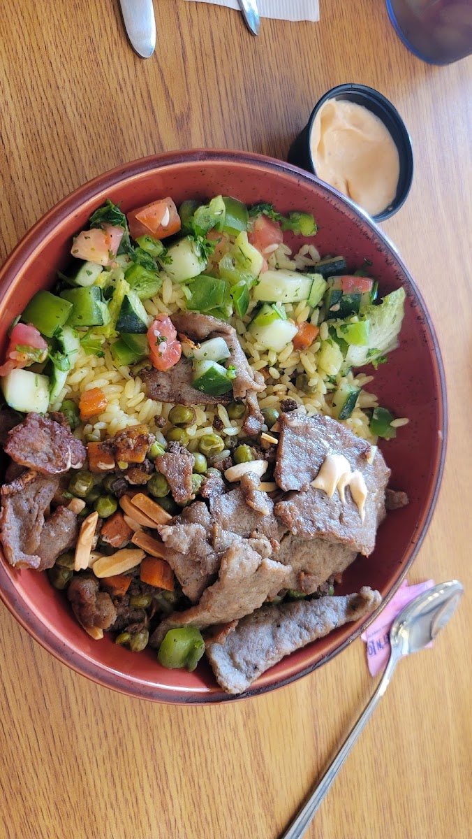 Sara's Mediterranean Café & Grill-5