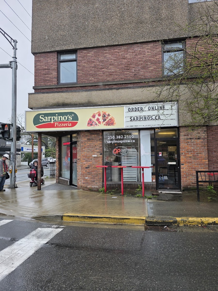 Sarpino's Pizzeria Esquimalt