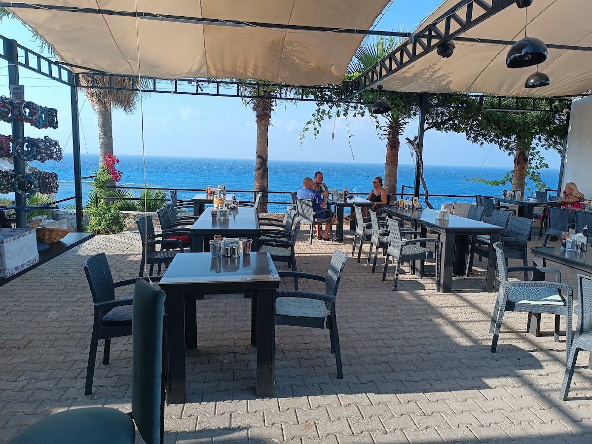 Seabreeze Bar Rest-3