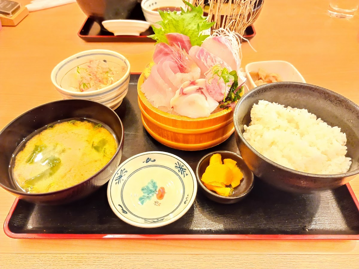 Seafood Bbq 'mekiki-No-Ginji' Nankai Nanba Station-5