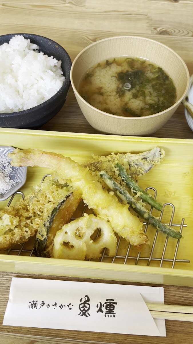 Seafood Restaurant & Sake Uokun-2