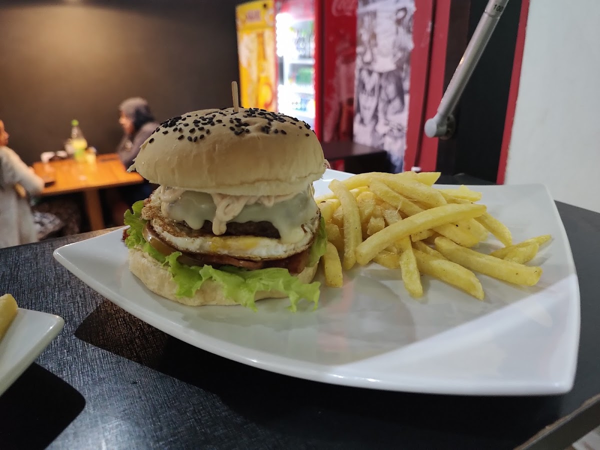 Seattle's Rock Burger-5