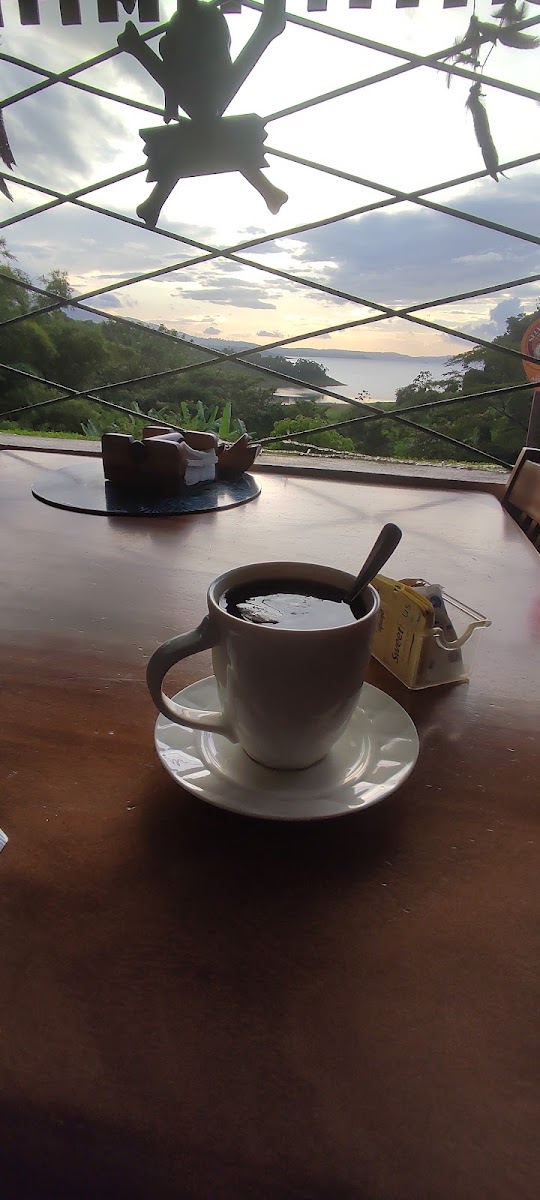 Selva Paraiso Coffeeshop & Souvenir-7