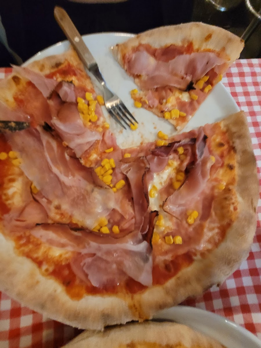 Sempre Pasta & Pizza-5