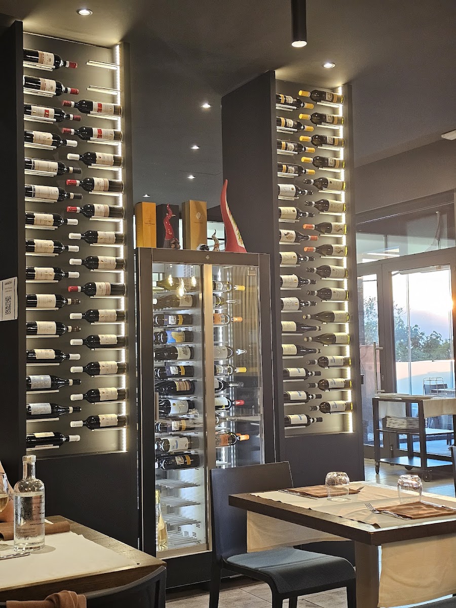 Servillo Restaurant