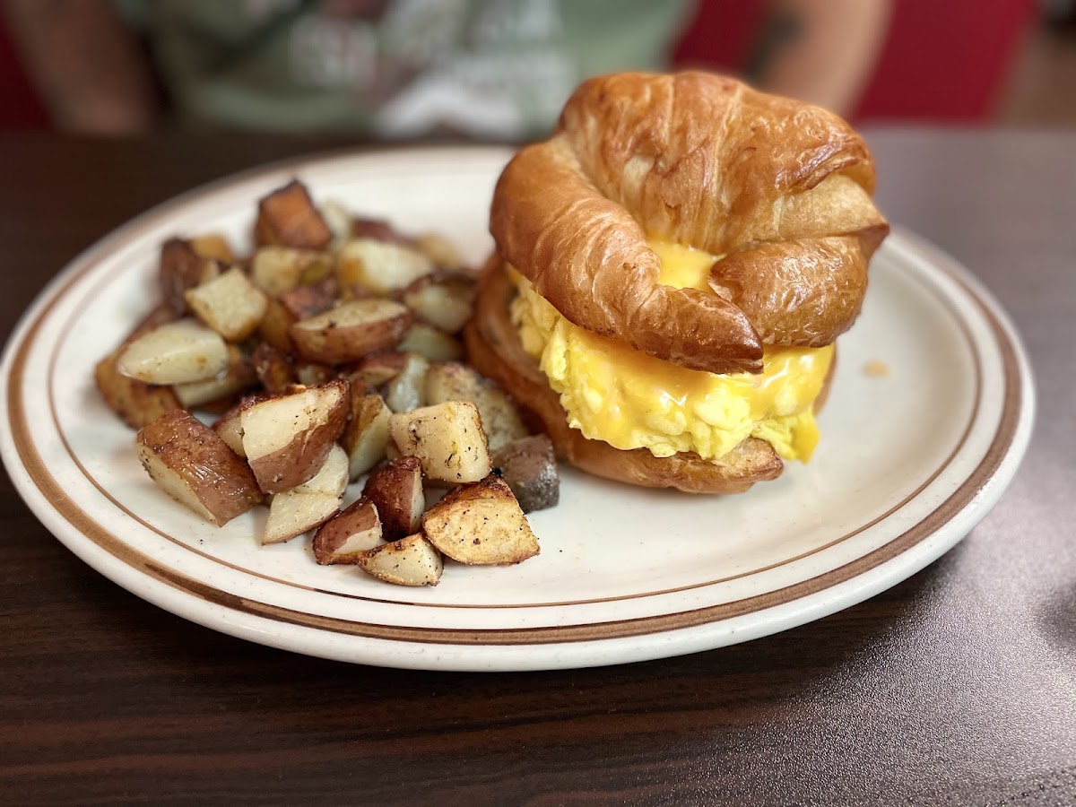 Shabbona Cafe-2