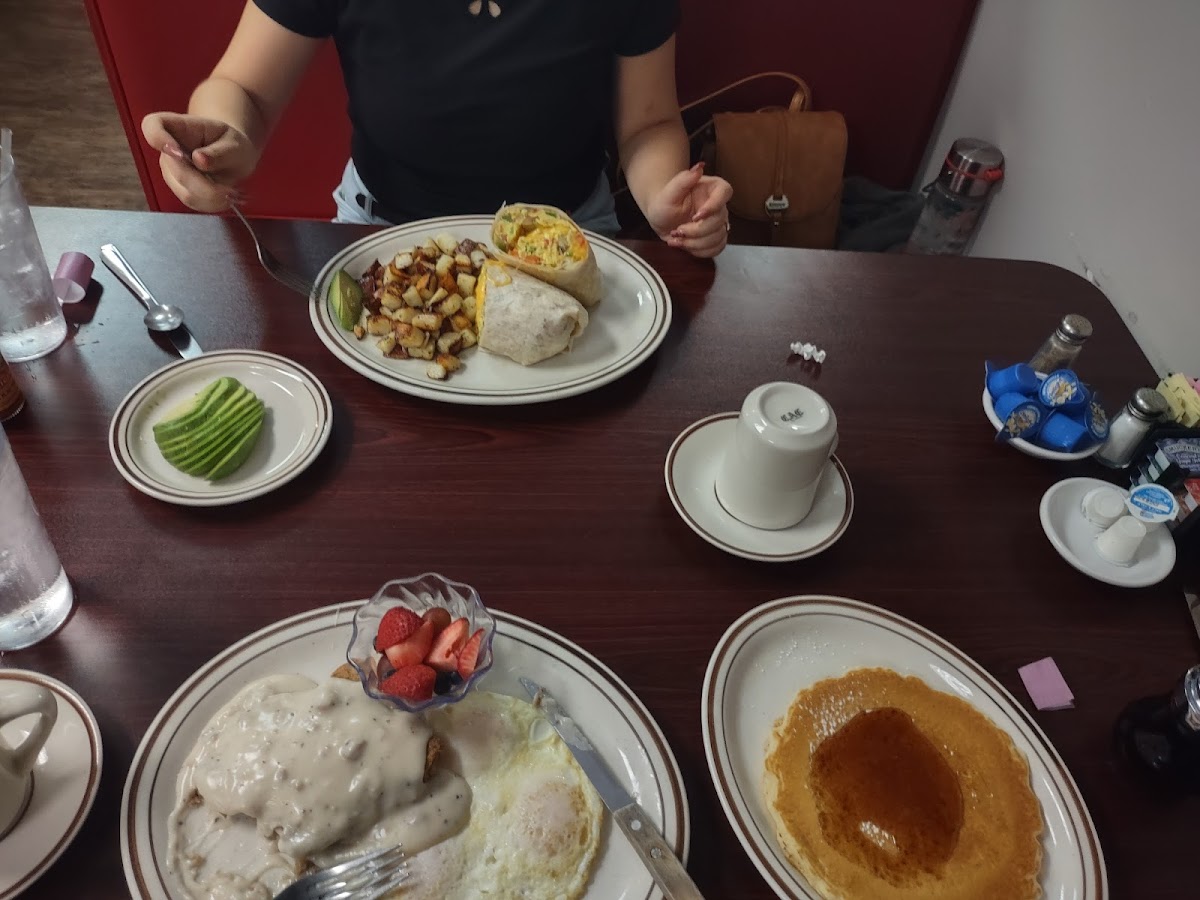 Shabbona Cafe-8