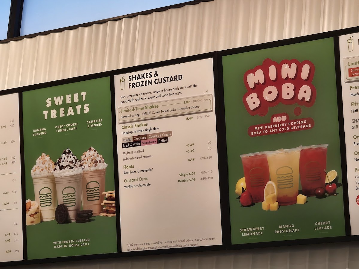 Menu Shake Shack Evergreen Walk-6