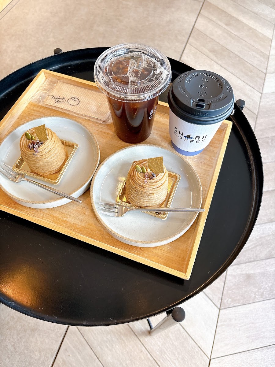 Shark Coffee-4